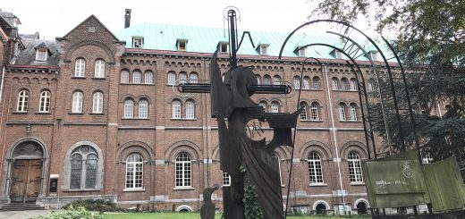 Autoencoder Deep Learning Encoder Decoder Architecture Dimensionality Reduction Technique Unsupervised Learning Denoising Autoencoder High Dimensions